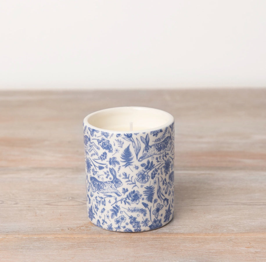 Blue Hare Vanilla Candle – 8cm Rustic Design Scented Gift