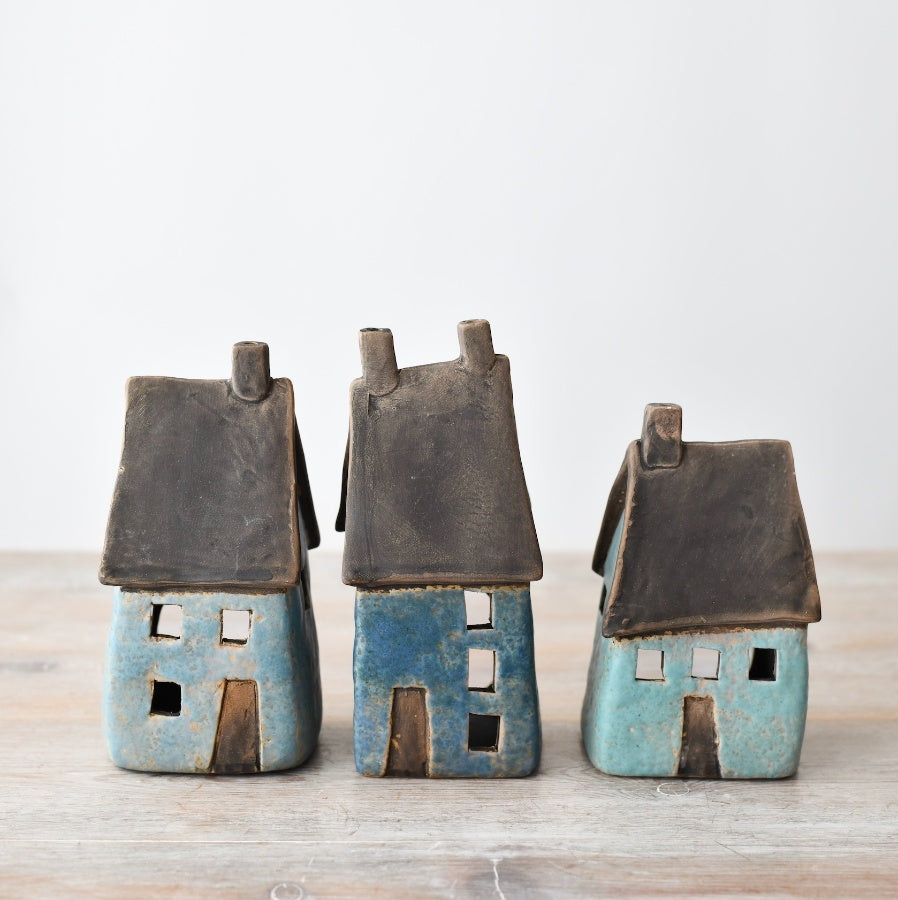 Speckled Blue Windlight House Ornament 17.3cm, Hand-Finished Coastal Lantern Decor with Rustic Charm