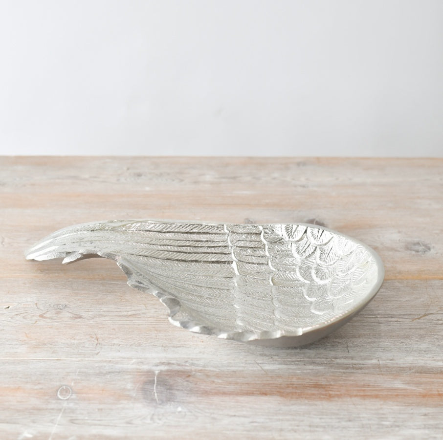 Aluminium Leaf Trinket Dish, 26cm, Elegant Silver Decorative Tray, Rustic Home Decor