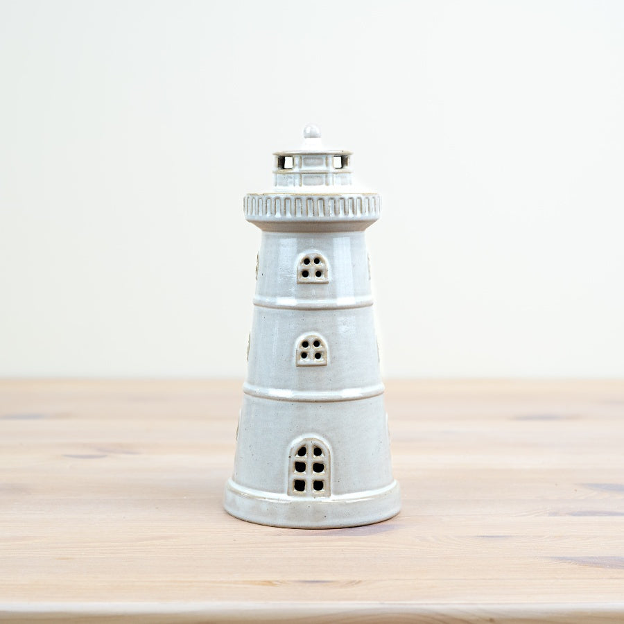 Standing Lighthouse Ornament 13cm – LED Light-Up House Decor, Rustic Coastal Spring Display for Shelf or Table