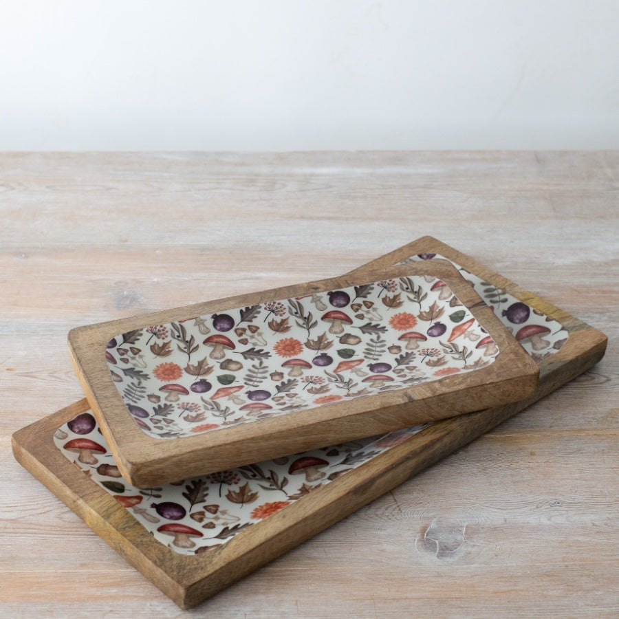 Mushroom Serving Tray – 30cm – Natural Wood with Whimsical Design – Ideal for Serving or Display – A Rustic, Cottage-Style Touch for Kitchens or Dining Areas