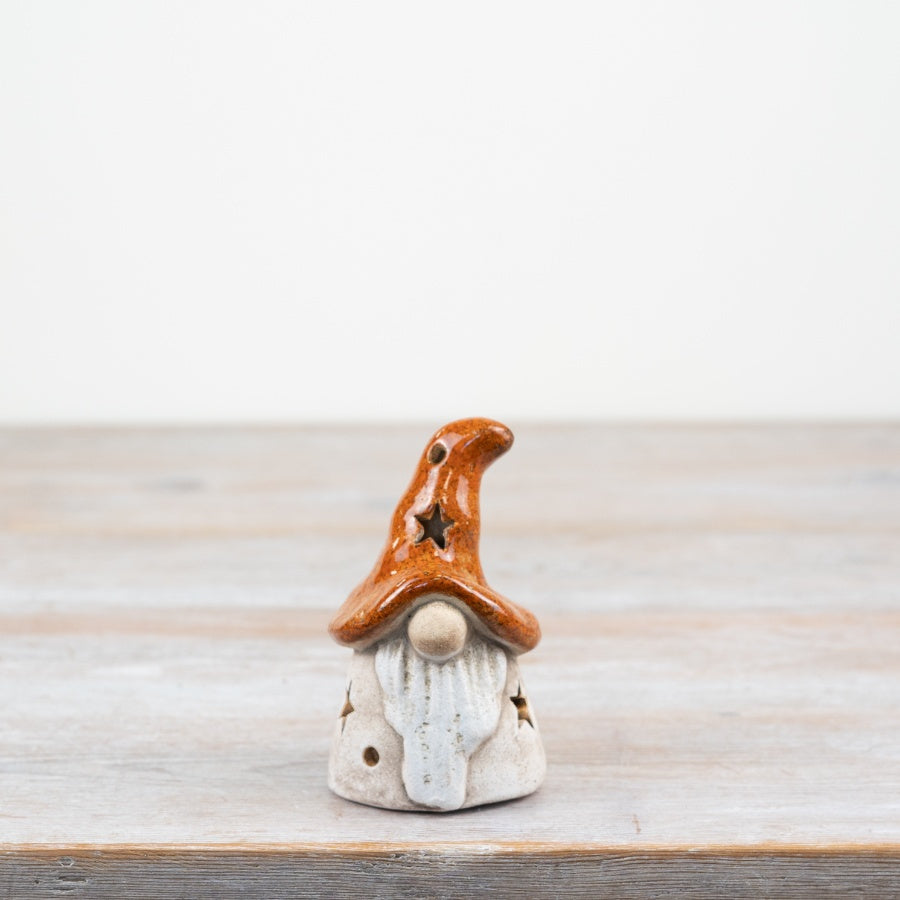 Pointed Hat Rustic LED Santa – 12cm Hand-Finished Christmas Figurine, Festive Glow