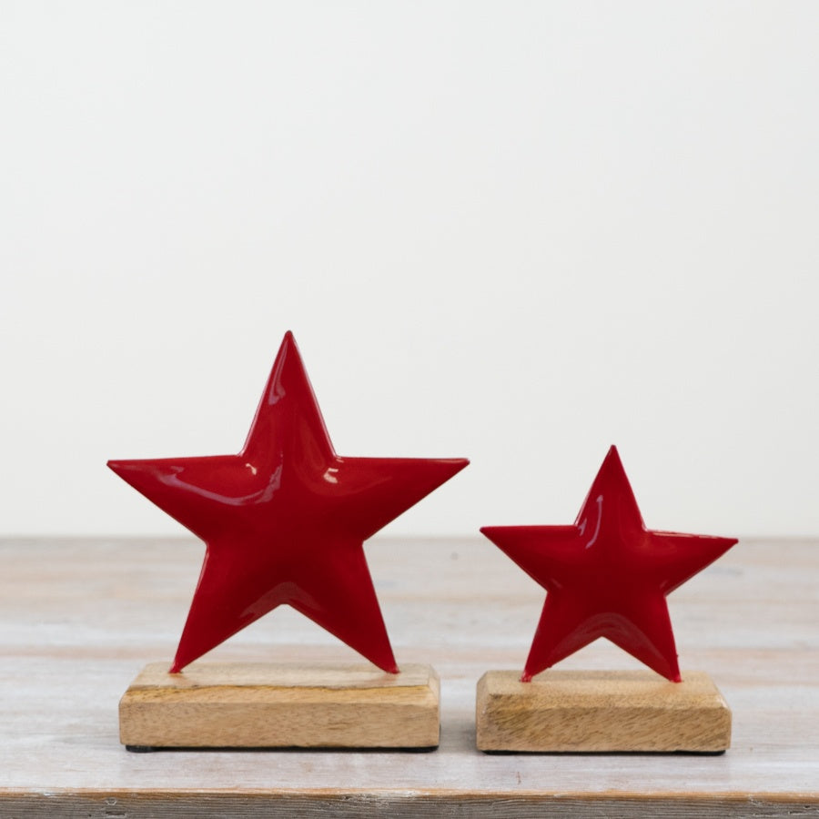 16cm Red Star Ornament on Wooden Base – Festive Christmas Decoration