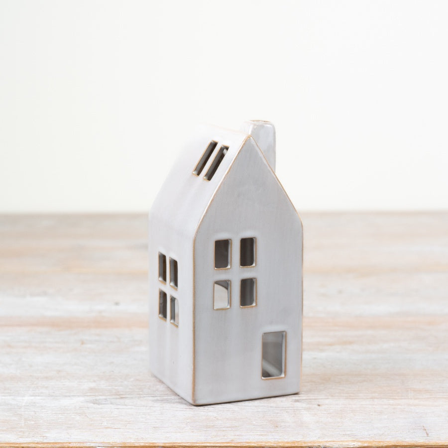 15.5cm Candle House Holder – Ceramic Tealight Lantern for Cozy Home Décor