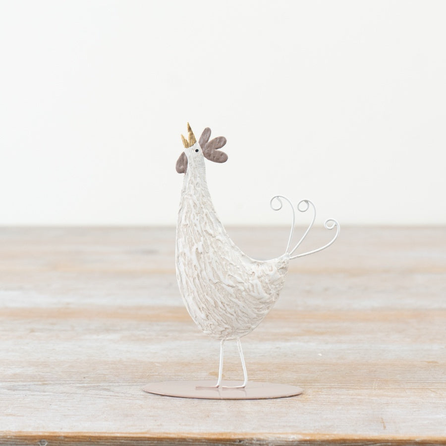 Textured Cockerel Ornament 10cm – Metal Farmhouse Rooster Decor, Rustic Countryside Home Accent for Shelf Display