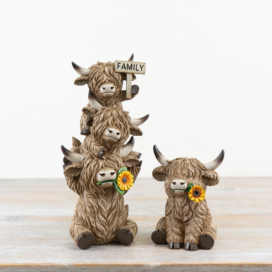 Floral Highland Cow Ornament 16cm – Sunflower Farm Animal Decorative Figurine