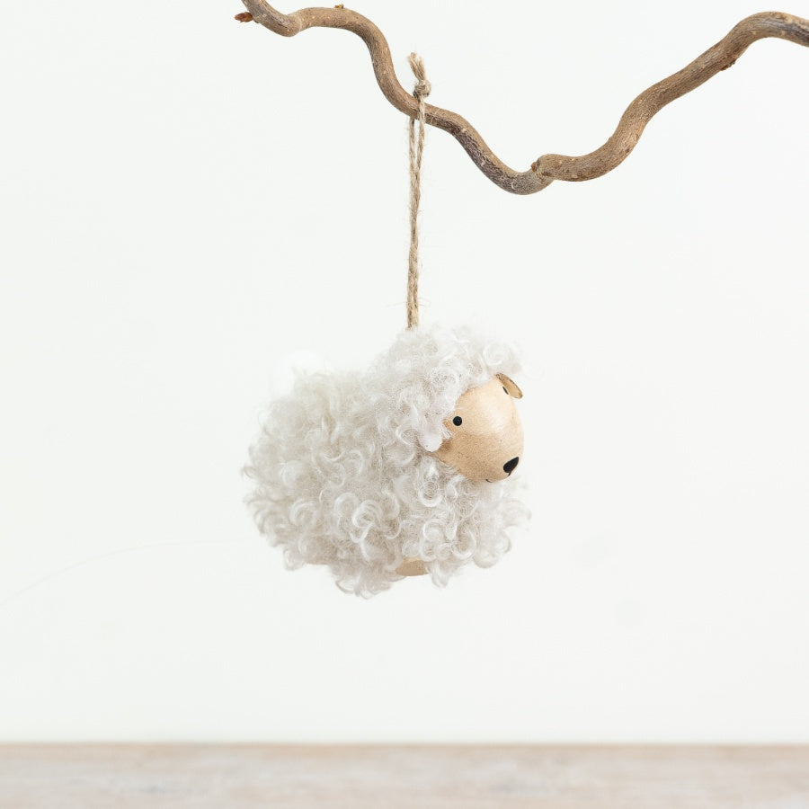 Hanging Sheep Decoration 10cm – Soft Fabric Sheep Ornament with Jute Twine, Rustic Spring Home Decor Accent