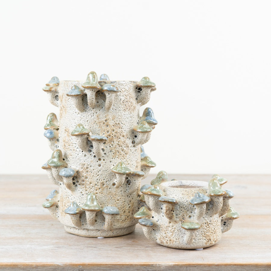 Mushroom Vase 14cm – 3D Forest Design Vase, Decorative Floral Display Piece with Purple & Green Detail