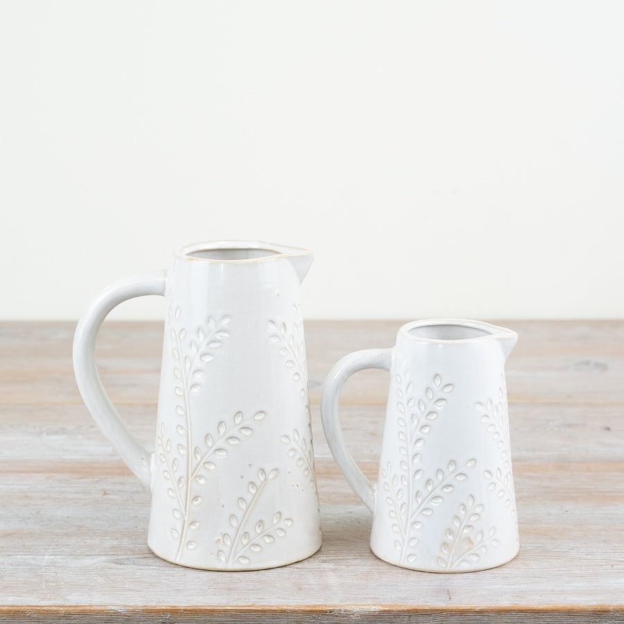 Patterned Porcelain Jug – 17cm Embossed Leaf Design, Farmhouse Home Décor