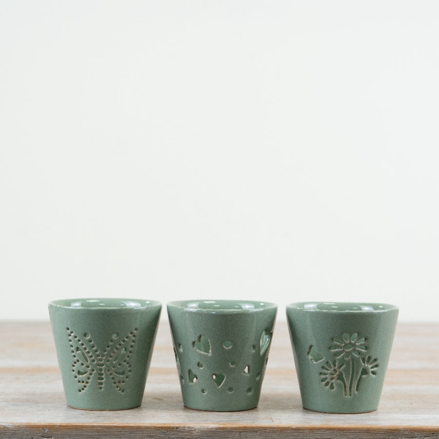 Flower Cutout Candle Holder 8.2cm – Sage Green Glazed Tealight Decoration