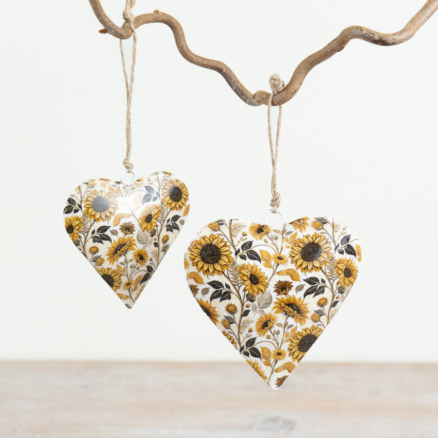 Sunflower Hanging Heart Decoration 10cm – Floral Heart Ornament, Rustic Home Décor Accent for Wall or Door