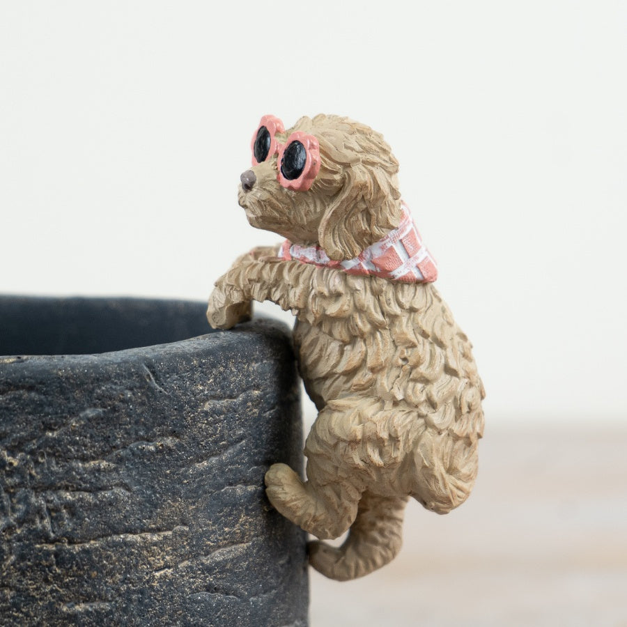 Dog Pot Hanger 9cm – Cute Sunglasses Dog Planter Decor, Novelty Garden Ornament for Pots & Indoor Plants