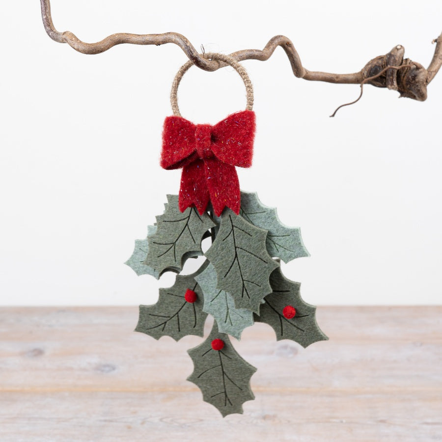 Felt Holly Hanger Green Felt Holly Decoration Red Berry Christmas Hanging Ornament Festive Home Décor 27x14cm Item #79548