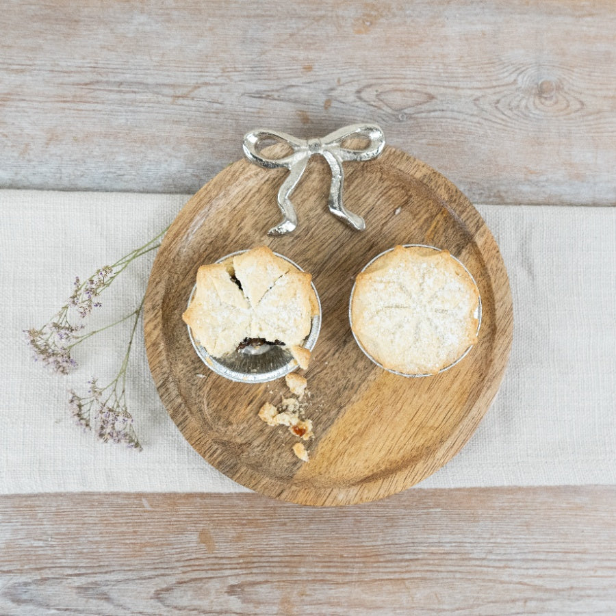 Round Tray with Silver Bow 21cm – Decorative Serving Tray Elegant Metal Dish Home Decor Accent