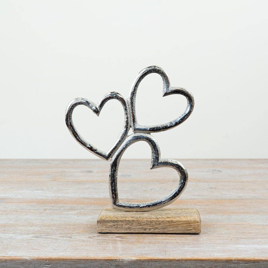 Aluminium Heart Ornament on Wooden Base 20cm – Modern Decorative Sculpture, Elegant Home Accent for Shelf or Desk Styling