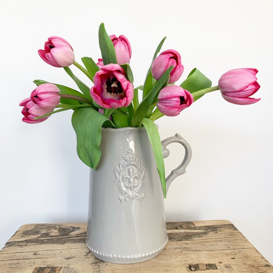 Grey Fleur De Lis Jug Vase 18cm – Distressed Ceramic Pitcher French Country Farmhouse Home Decor