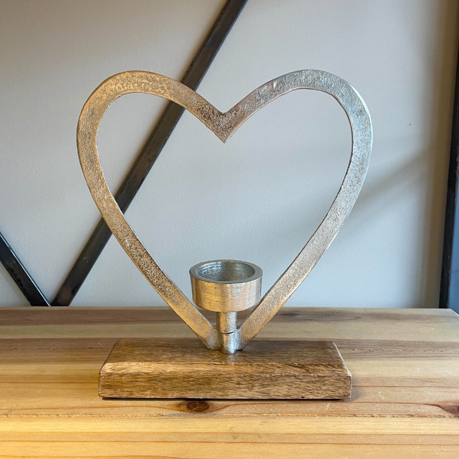 Aluminium Heart Tealight Holder 25cm – Romantic Candle Holder on Wooden Base, Elegant Home Decor Gift