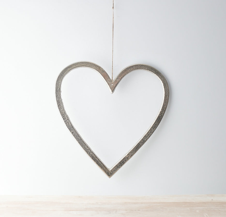 Aluminium Hanging Heart – 40cm Rustic Metal Wall Decoration with Jute Hanger
