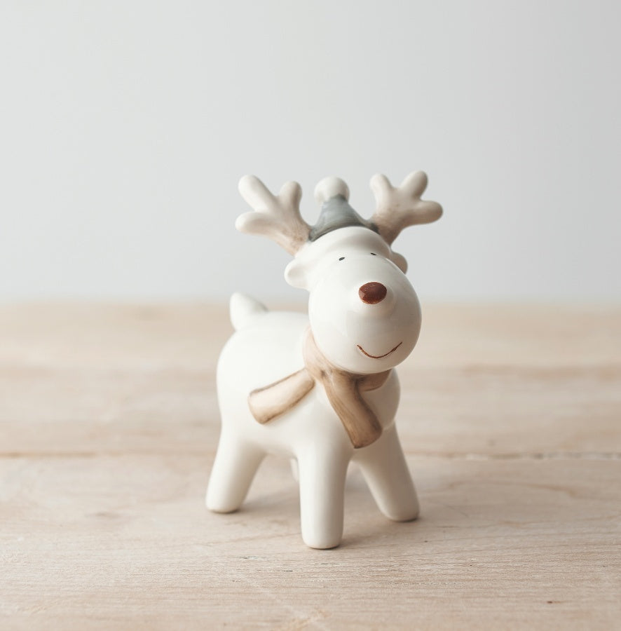 White Ceramic Reindeer w Hat 9cm