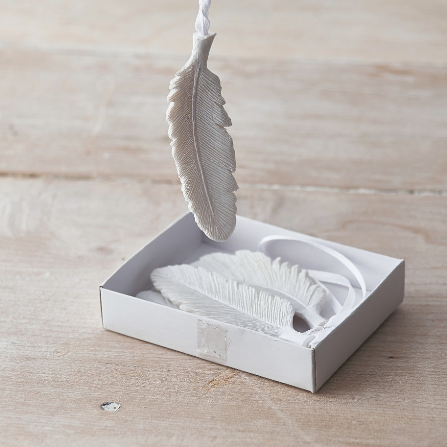 Set of 4 Feather Hangers, 9.5cm