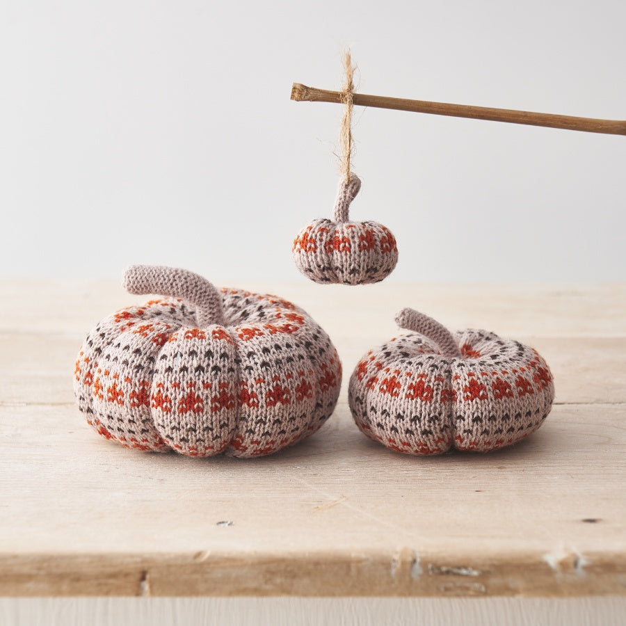 Knitted Pumpkin Hanger, 4cm