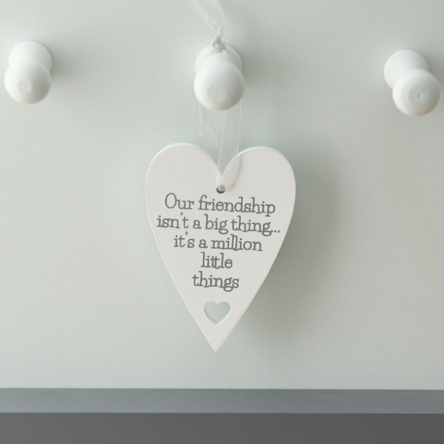 Friendship Heart Signs Set of 6, 7cm – Mini Quote Heart Decorations with Display Stand, Thoughtful Friendship Gifts