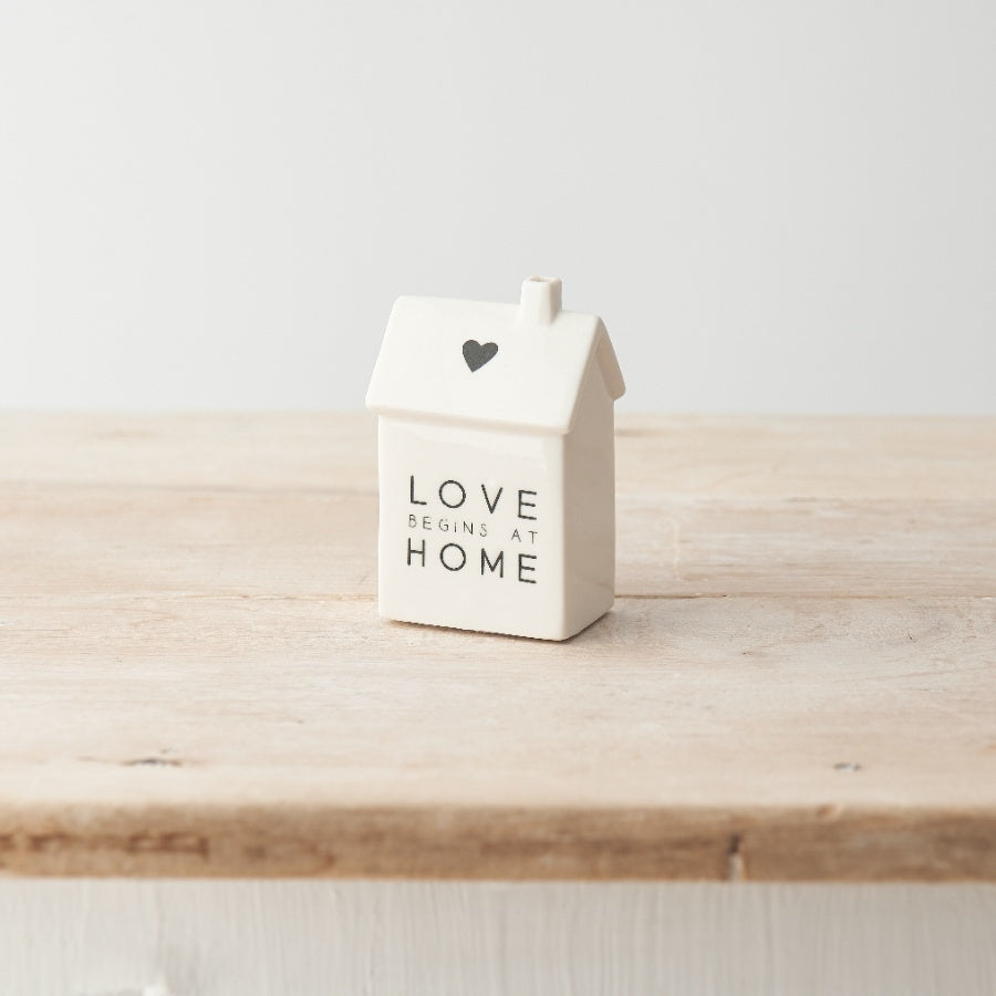 9cm 'Love Begins At Home' House Decoration