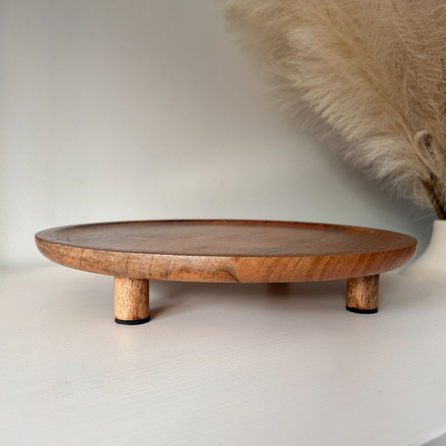 Round Wooden Display Board with Feet – 35cm Rustic Natural Grain Home Decor Tray