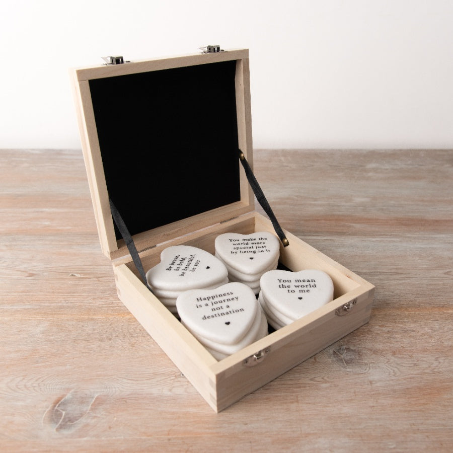 Chic Marble Slogan Hearts – 7cm Assorted Designs Sentimental Gift Set
