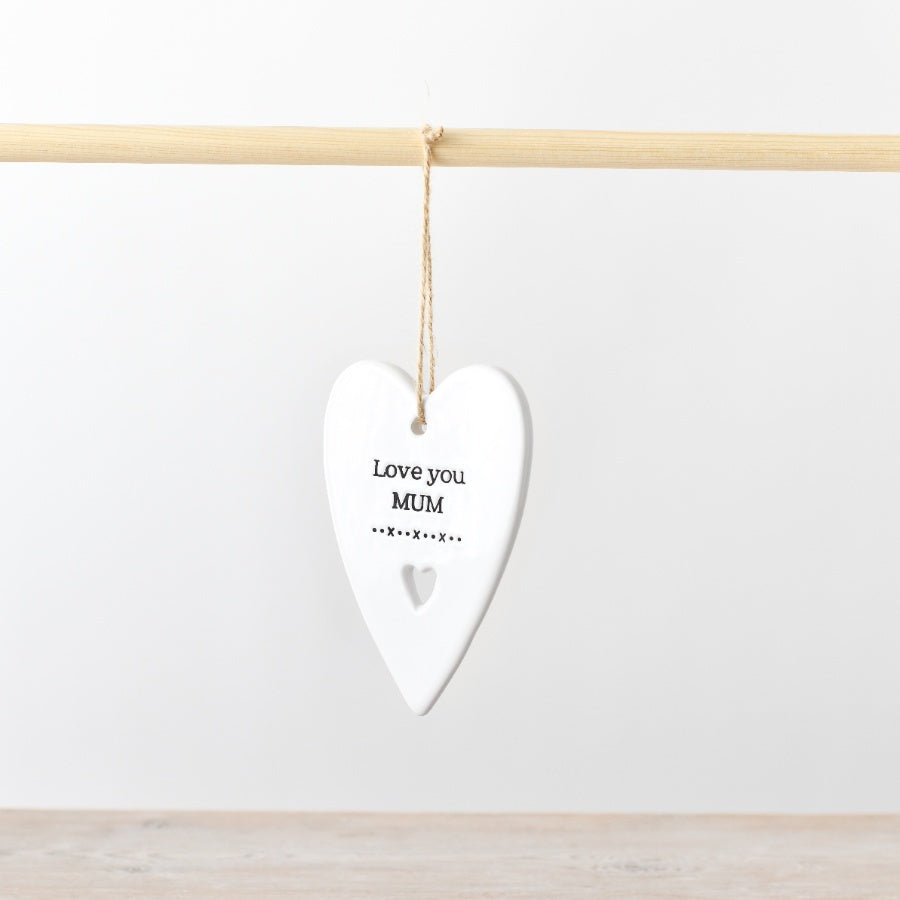 Ceramic Love You Mum Hanger 11cm Heart Shaped Thoughtful Mother’s Day Gift