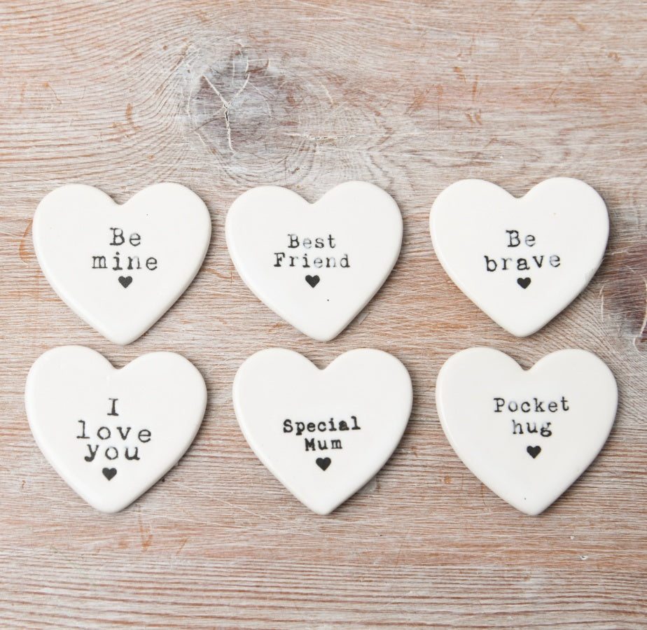 Best Friend Token 4cm Heart-Shaped Mini Gift with ‘Best Friend’ Text and Heart Stamp