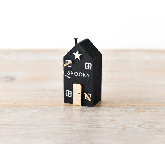 Spooky Halloween House Block – 8cm Mini Wooden Decoration with 3D Details & Slogan