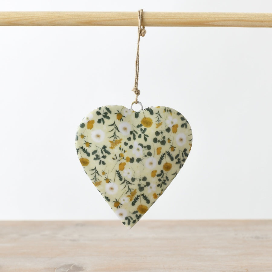 Spring Flower Heart Hanger – 10cm Metal Butterfly & Wildflower Design with Jute String