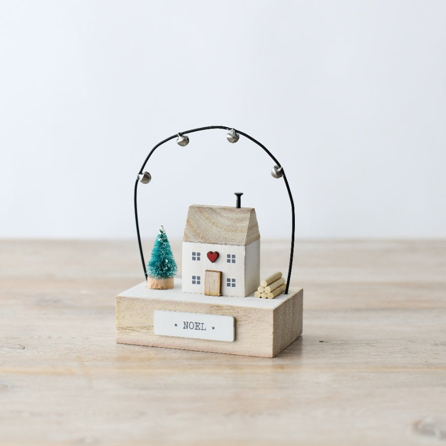 Wooden Noel House Decoration, 13cm Red and Green Christmas Ornament