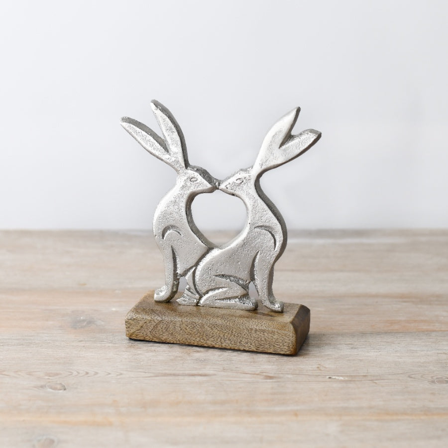 Kissing Rabbits Ornament, 17cm Spring Decor with Wooden Base for Home Display