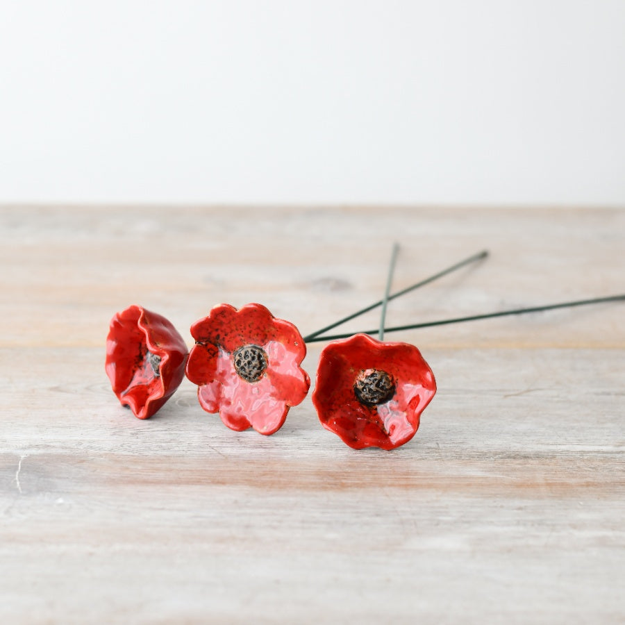 3A Garden Poppy Stake – 28cm Red Metal Flower, Weatherproof Outdoor Ornament