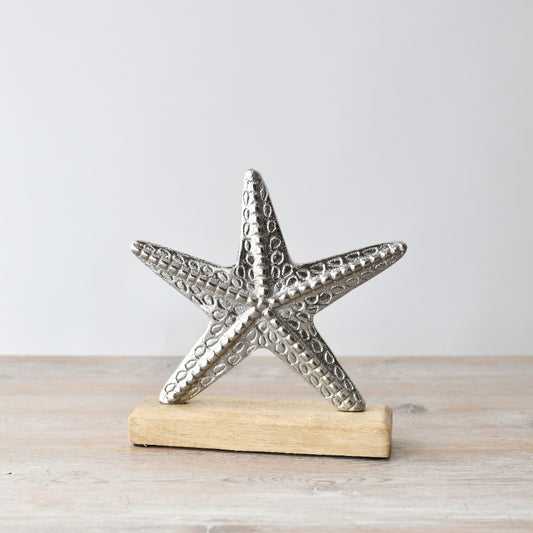 Aluminium Starfish on Wooden Base 19cm – Coastal Nautical Decor, Nickel Finish Sea Ornament for Shelf & Bathroom Styling