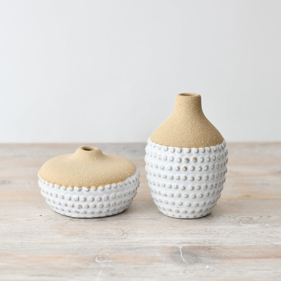 Small Bobble Vase 9.9cm – Modern White & Brown Ribbed Ceramic Vase, Contemporary Flower Display Decor