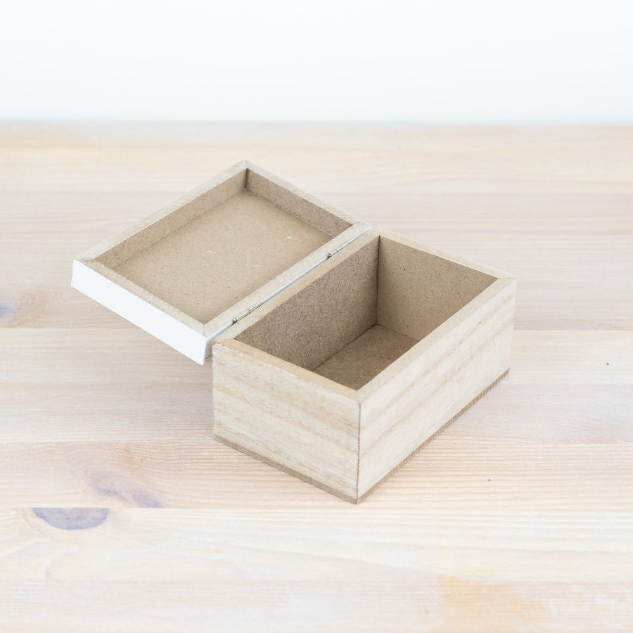 Wooden House Storage Box, 12cm,  Decorative Rustic Wood with "Enjoy the Little Things" Quote,  Perfect for Jewelry, Trinkets & Keys