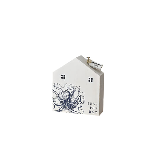 Wooden House Deco 10cm, "Seas the Day” Coastal Shelf Ornament, Nautical-Inspired Home Accent