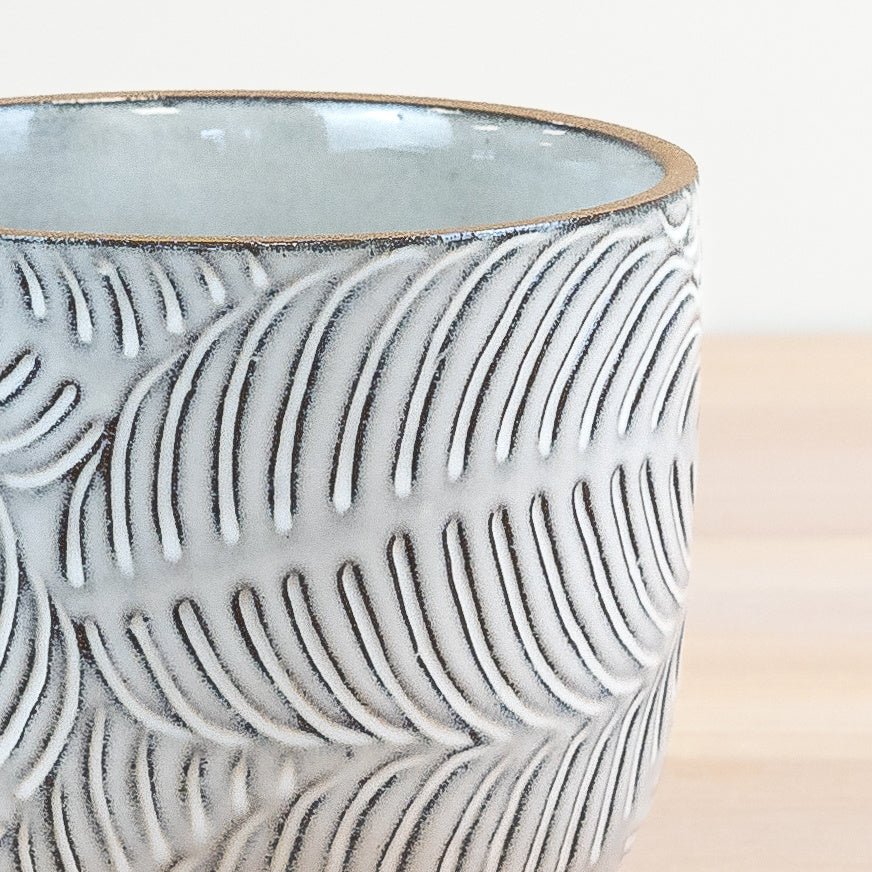 Leaf Pattern Planter 11cm – Ceramic Plant Pot with Botanical Design, Decorative Indoor Planter for Home Decor