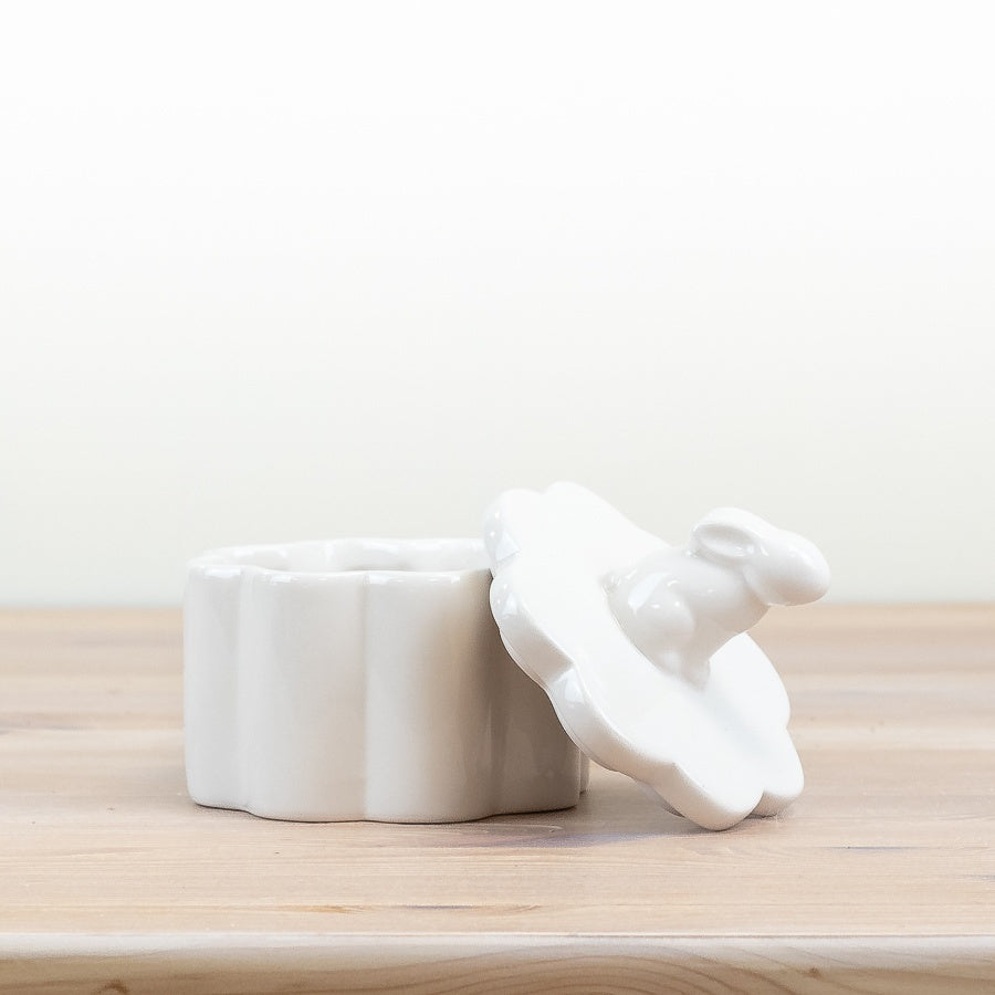 White Rabbit Pot With Lid, 12cm– Ceramic Bunny Storage Container – Decorative Easter Jar for Treats, Trinkets, or Springtime Displays