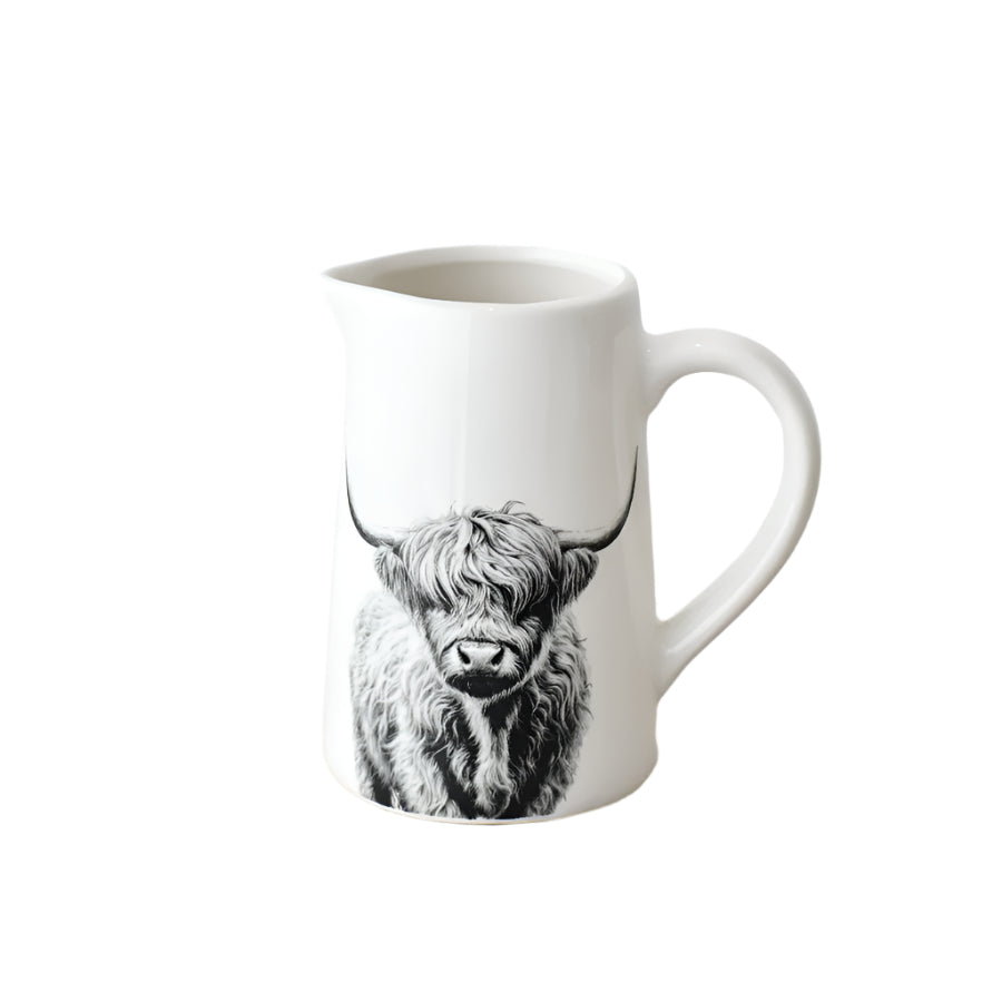Highland Cow Jug 16cm – Rustic Ceramic Highland Cow Design – Farmhouse Kitchen Décor – Miniature Decorative Creamer Pitcher for Tea, Coffee, or Dining Table