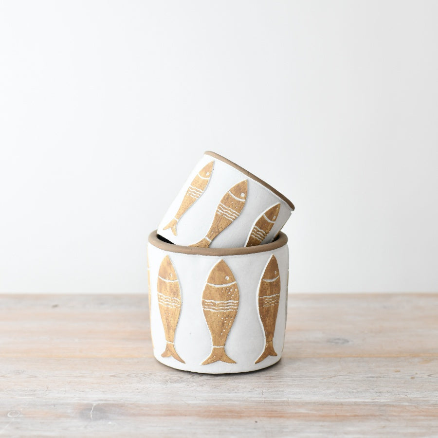 Small Fish Ceramic Planter 12cm – Nautical Coastal Plant Pot for Succulents, Herbs, or Mini Houseplants – Glazed Indoor Pot for Beach-Themed Bathroom or Kitchen Décor