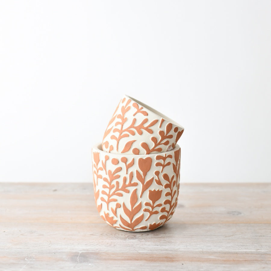 Orange Leaf Cement Planter 14cm – Handcrafted Botanical Plant Pot, Rustic Indoor Garden Decor for Flowers & Greens