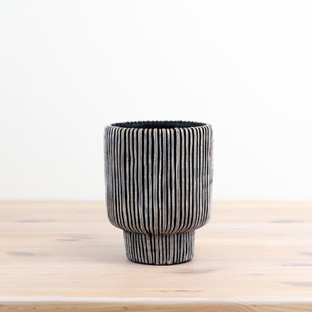 Yana Vase Planter 18cm – Neutral Ceramic Planter for Plants or Décor – Elegant Minimalist Flower Pot for Scandinavian or Contemporary Interiors – Decorative Accent for Shelf, Windowsill, or Desk