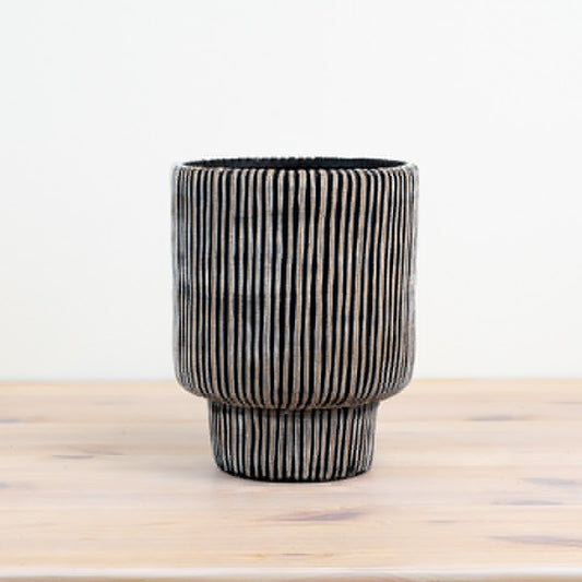 Yana Vase Planter Large 22cm – Neutral Ceramic Planter for Plants or Décor – Elegant Minimalist Flower Pot for Contemporary or Scandinavian Interiors – Decorative Accent for Shelf, Windowsill, or Desk