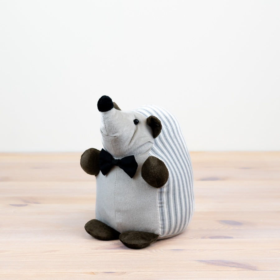 Hedgehog Door Stop with Bow Tie – 22cm Weighted Fabric Doorstop – Cute Animal Design for Nurseries, Hallways & Gift Ideas – Quirky, Soft & Functional Decor