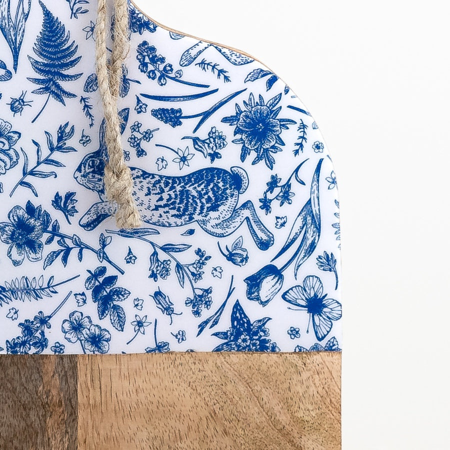 Wood Chopping Board with Engraved Blue Hare – 50cm – Durable, Versatile & Stylish – Ideal for Prep or Serving – A Rustic Touch for Nature-Loving Kitchens