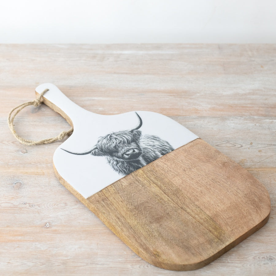 Highland Cow Wood Chopping Board – 50cm – Durable & Decorative – Ideal for Prep, Serving or Display – A Countryside-Inspired Touch for Rustic Kitchens
